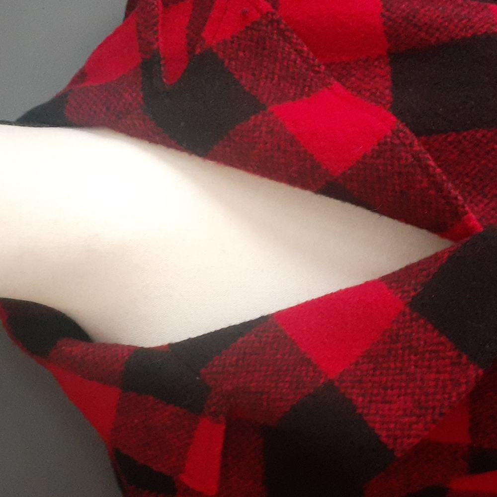 Aqua  red button down shacket XS. - Picture 4 of 14